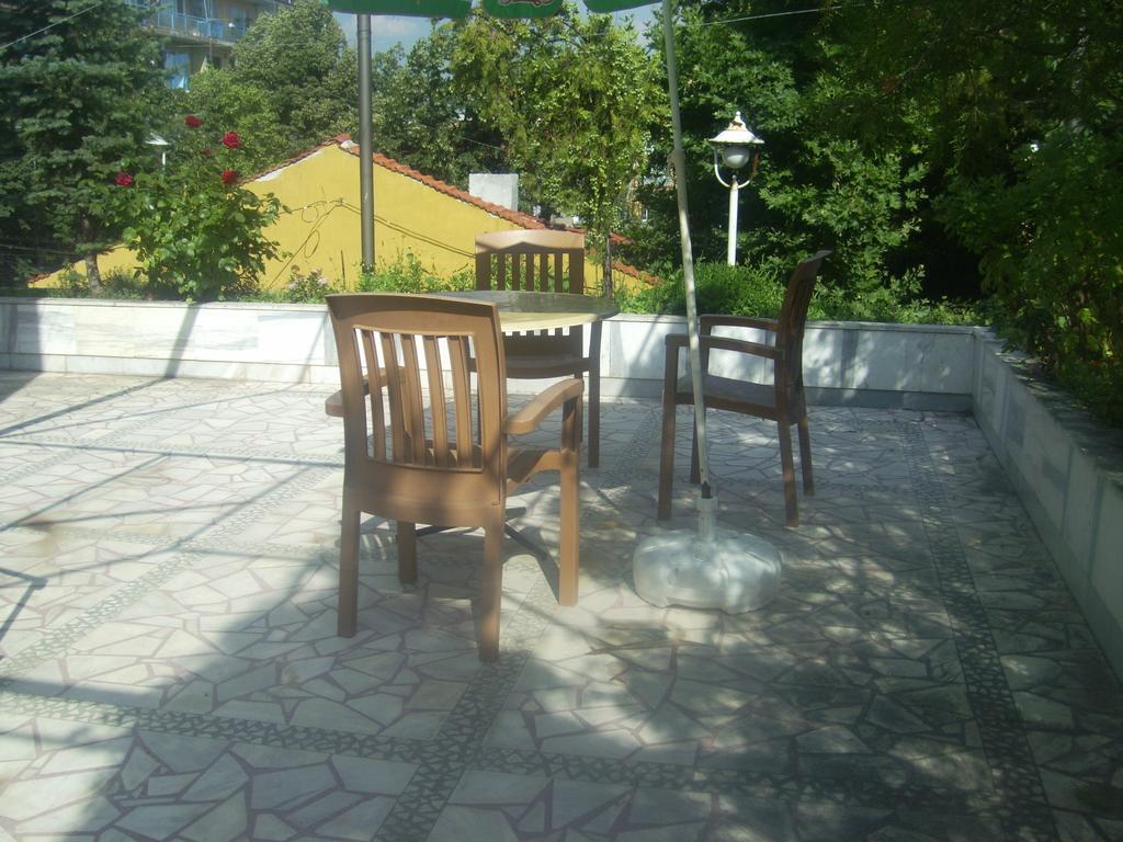 Family Hotel George Svilengrad ภายนอก รูปภาพ