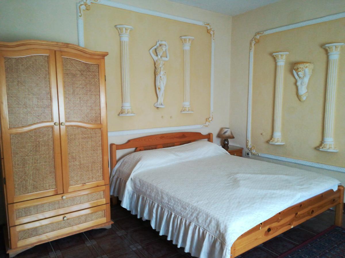 Family Hotel George Svilengrad ภายนอก รูปภาพ