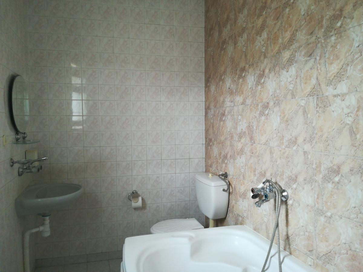 Family Hotel George Svilengrad ภายนอก รูปภาพ